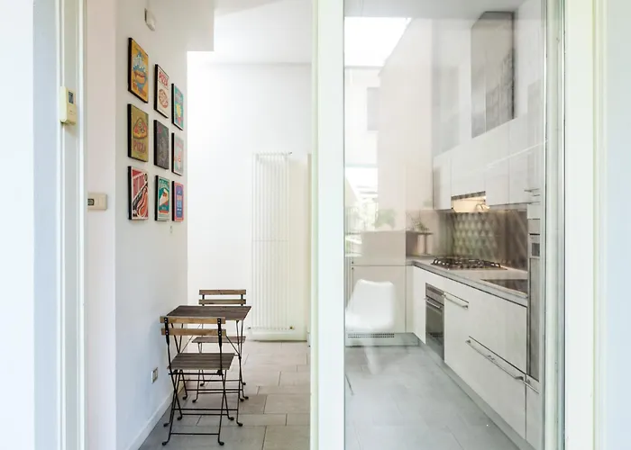 Easyhomes - Piola Bazzini * Milán