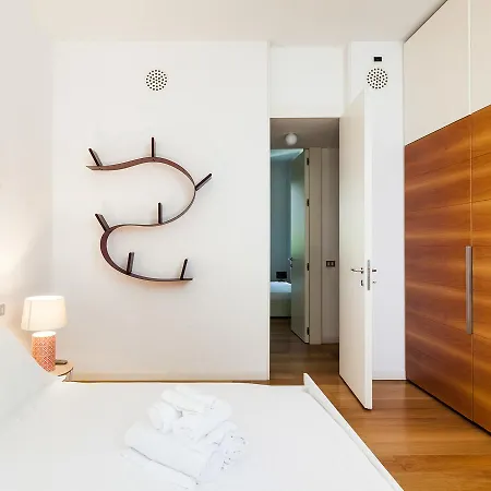 Easyhomes - Piola Bazzini Appartement Milaan