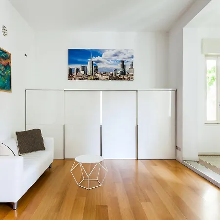 Easyhomes - Piola Bazzini * Milaan