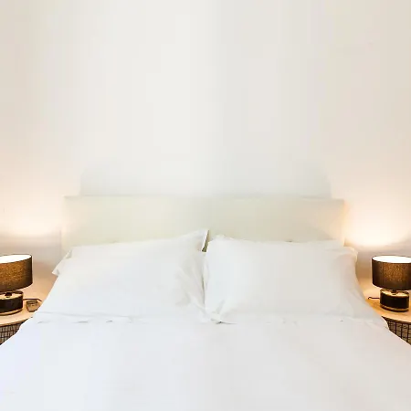 Easyhomes - Piola Bazzini Apartman Milánó